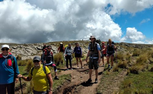 Trekking Cerro Áspero Pueblo Escondido