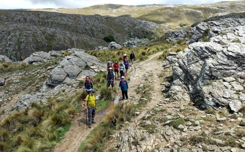 Trekking Cerro Áspero Pueblo Escondido