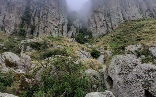 Trekking a Los Gigantes