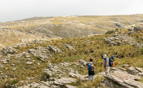 Trekking a Pueblo Escondido y Cerro Áspero