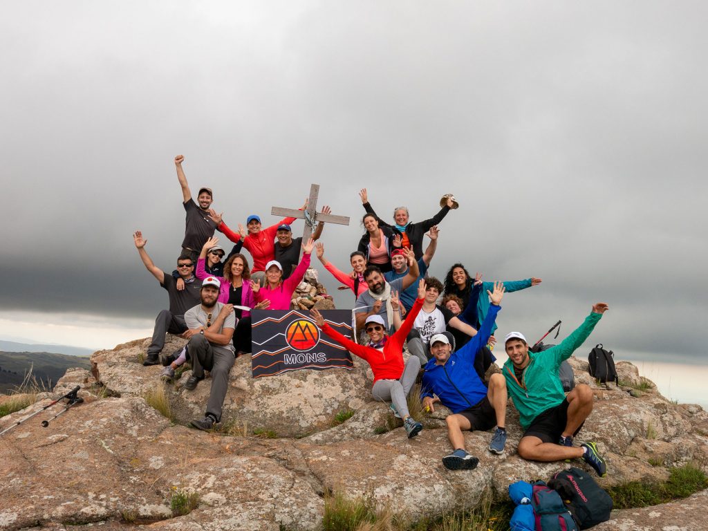 Trekking a Pueblo Escondido y Cerro Áspero