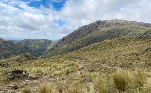 Pueblo Escondido y Cerro Áspero