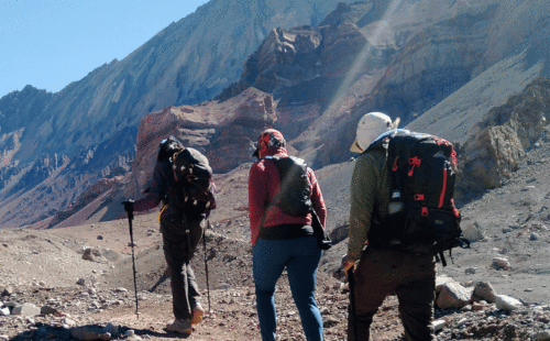 Trekking a Plaza Francia