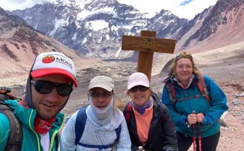 Trekking a Plaza Francia